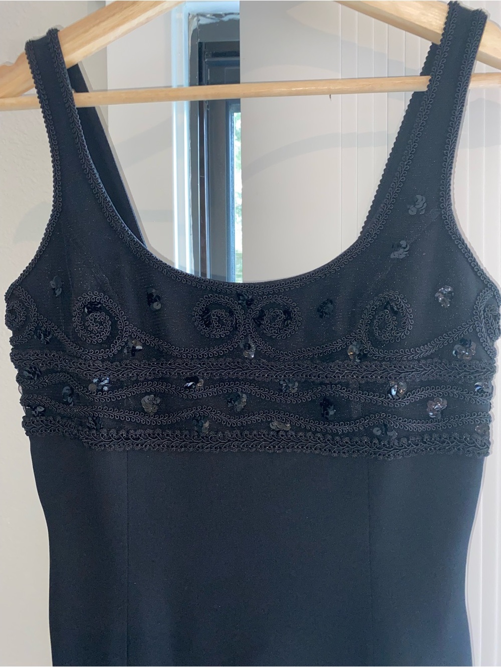 Elegant Black Maxi Dress